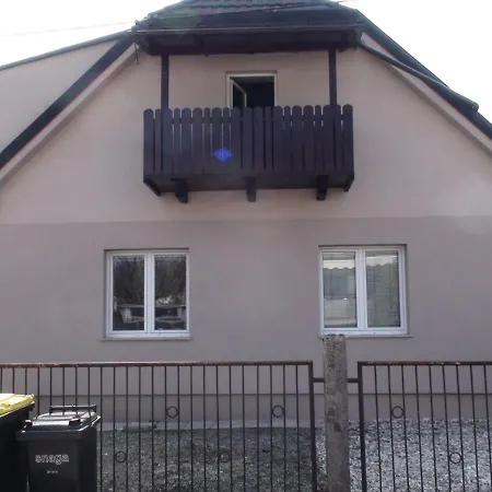 Vakantiehuis Holiday Livada *